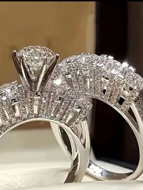 Classic White Gold Diamond Engagement Ring - White